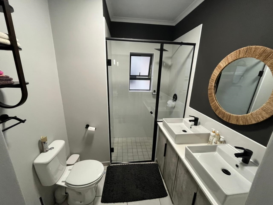 3 Bedroom Property for Sale in Waterval East North West